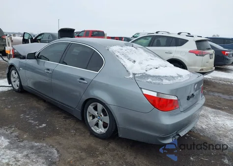 2007 BMW 530Xi from USA, damaged, VIN WBANF73577CU24298